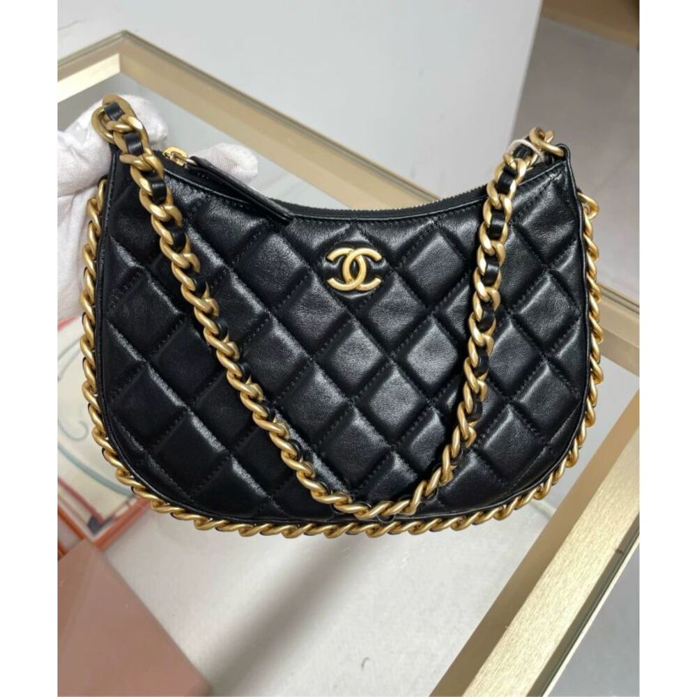 Chanel Women Pre-Loved Bag Very Good Condition